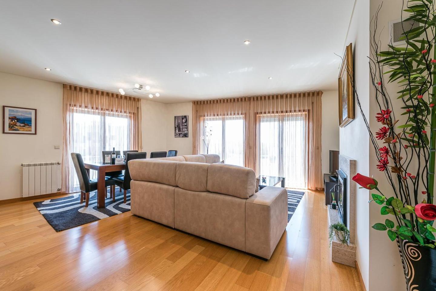 דירות Póvoa de Varzim Guestready - Luxe Living By The Pool מראה חיצוני תמונה